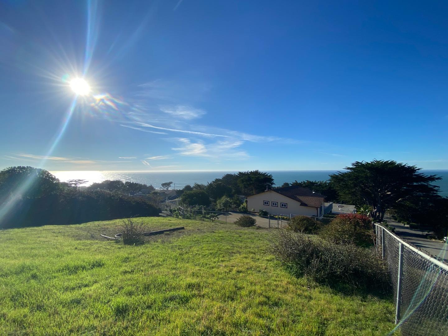 0 10th Street, MONTARA, California 94037, ,Lots And Land,For Sale,10th Street,40962108