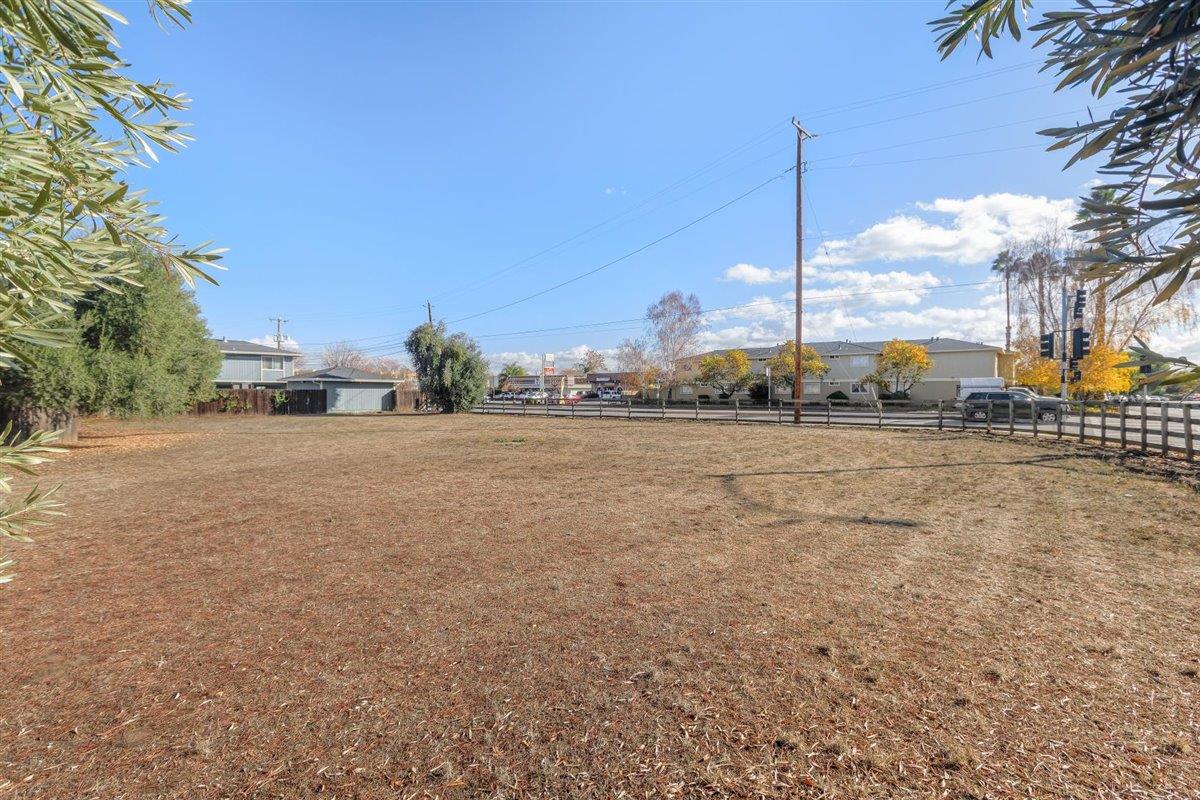 7040 Church Street, GILROY, California 95020, ,Lots And Land,For Sale,Church Street,40962123