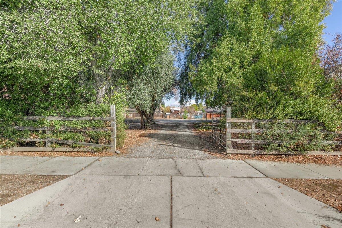 7040 Church Street, GILROY, California 95020, ,Lots And Land,For Sale,Church Street,40962123