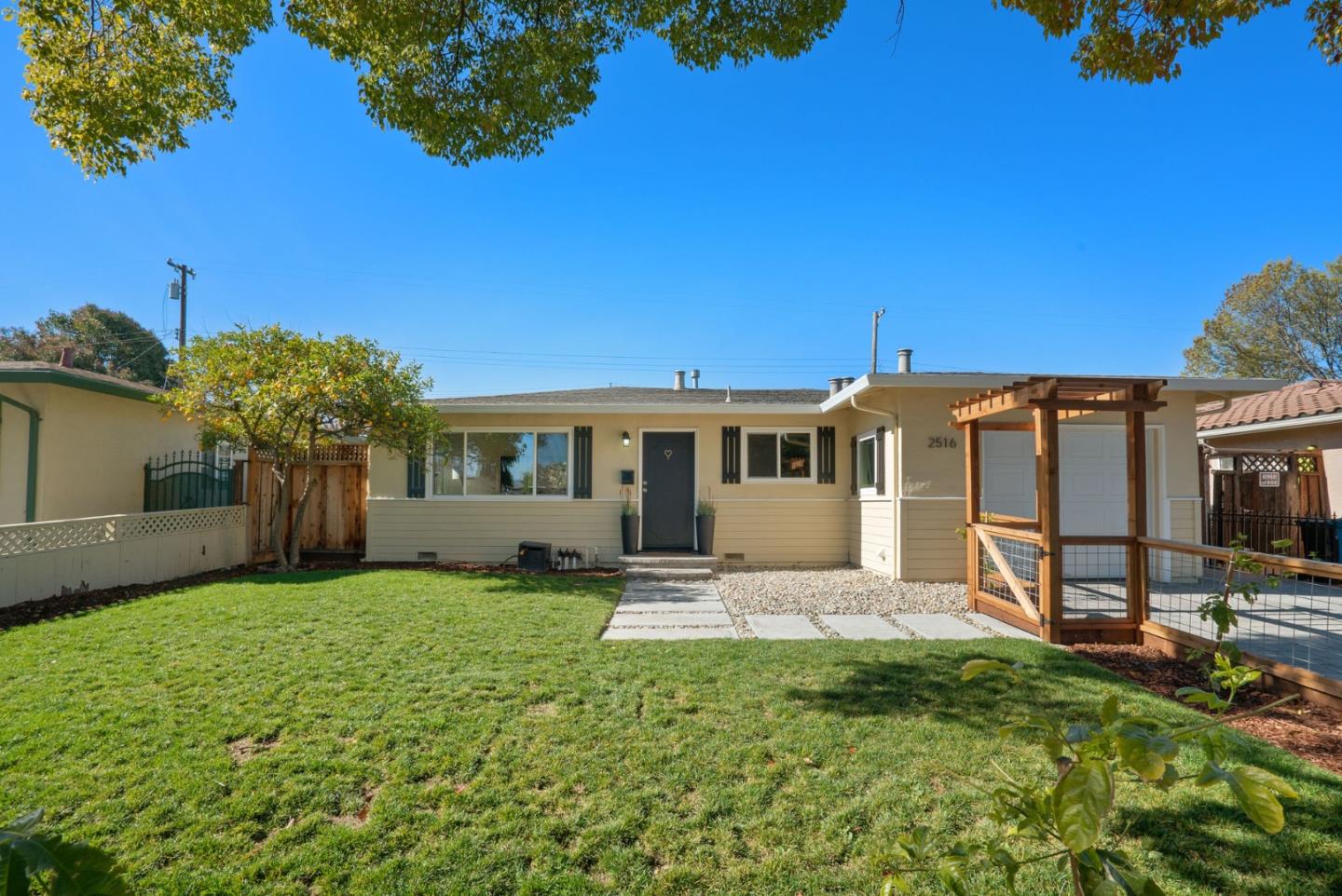 2516 Glade Dr, Santa Clara, CA 95051 3 Beds 1 Baths (Sold
