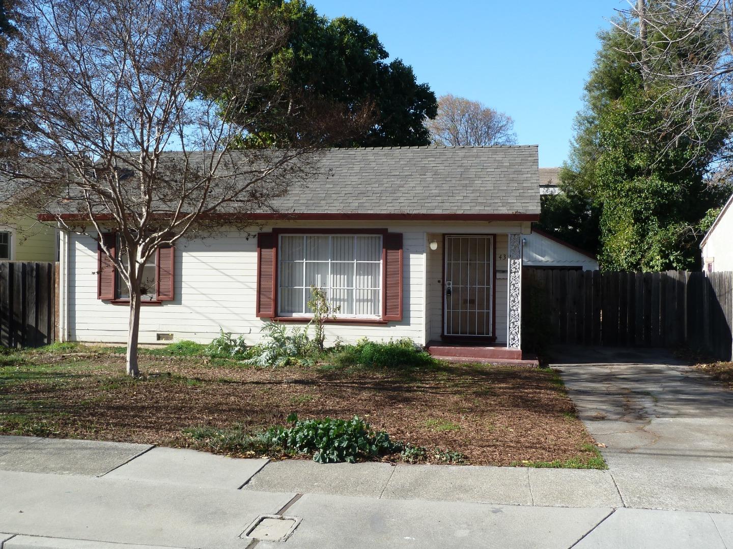439 Harrison Ave, Campbell, CA 95008 2 Beds 1 Baths (Sold