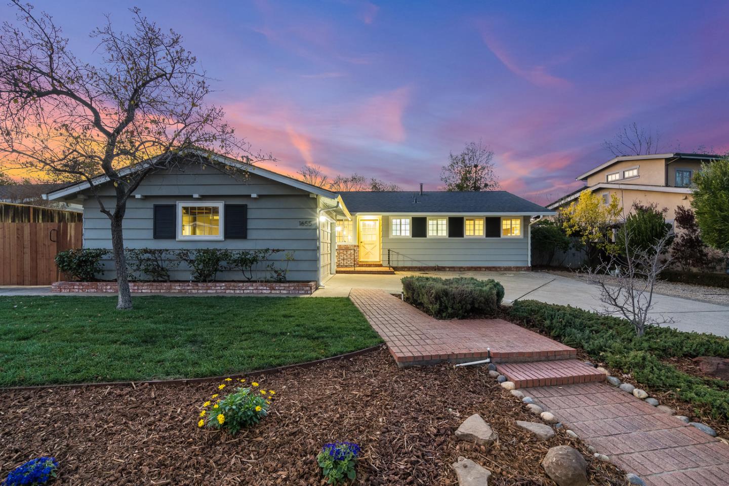 1655 Kamsack Dr, Sunnyvale, CA 94087 3 Beds 2 Baths (Sold