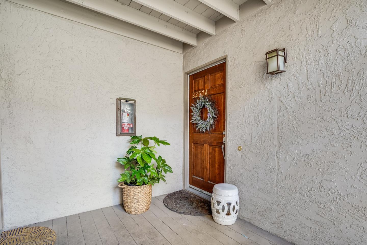 Detail Gallery Image 1 of 1 For 2257 Sun Glory Ln a,  San Jose,  CA 95124 - 2 Beds | 2 Baths