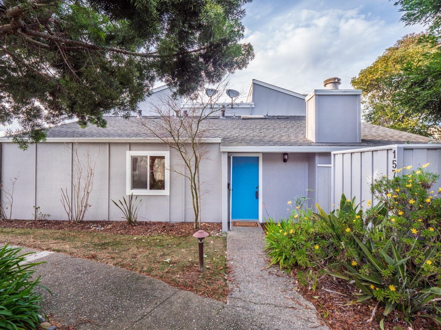 Detail Gallery Image 1 of 1 For 1570 Dolphin Dr, Aptos,  CA 95003 - 2 Beds | 1/1 Baths