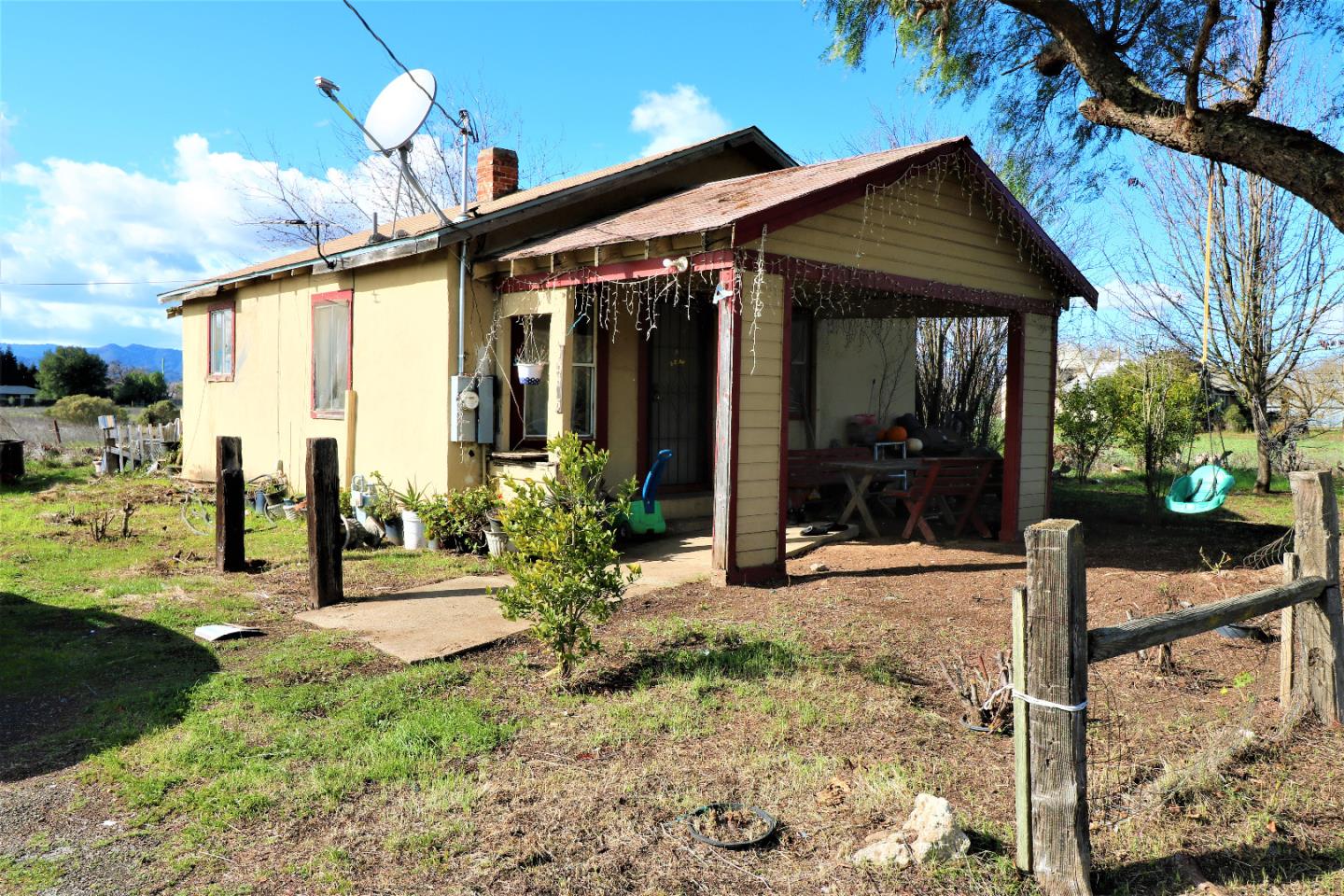 13495 Columbet Ave, San Martin, CA 95046 2 Beds 1 Baths (Sold