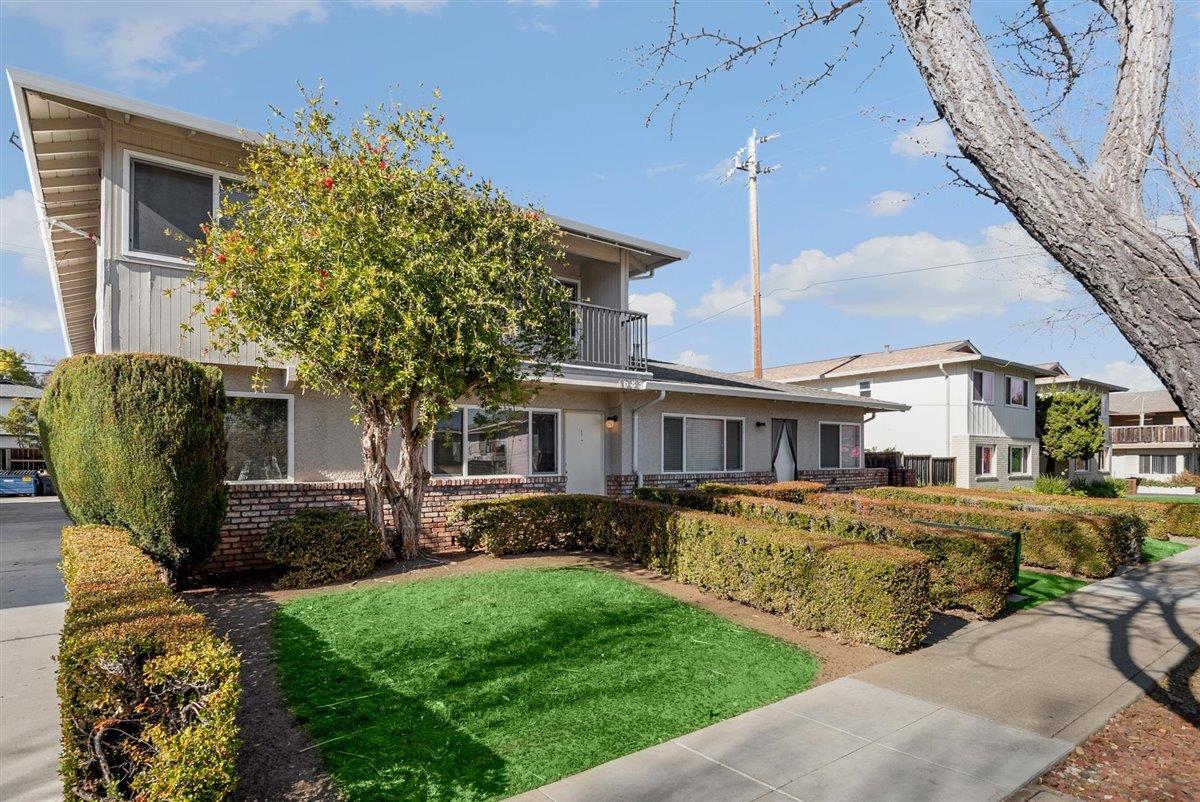 1683 Ontario Drive, SUNNYVALE, California 94087, ,Comm Ri Multi-units 5+,For Sale,Ontario Drive,ML81827391