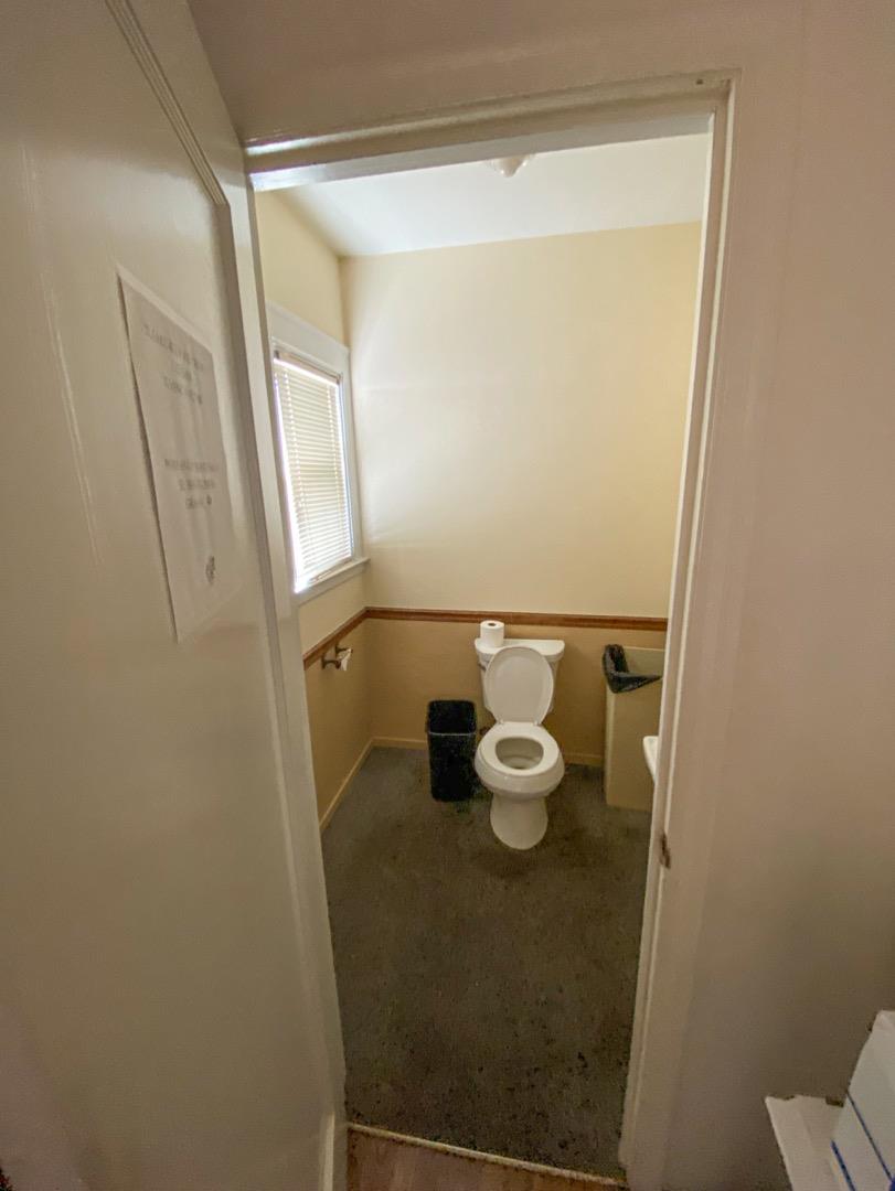 119 Cayuga Street, SALINAS, California 93901, ,Comm Industrial For Sale,For Sale,Cayuga Street,40962381