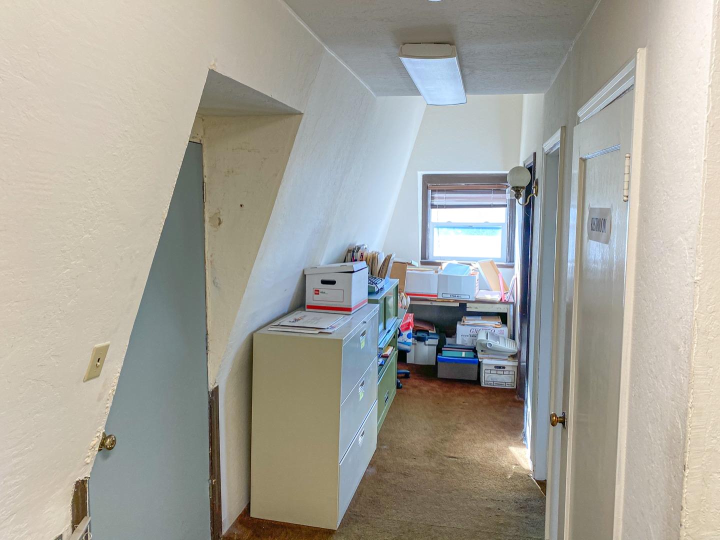 119 Cayuga Street, SALINAS, California 93901, ,Comm Industrial For Sale,For Sale,Cayuga Street,40962381