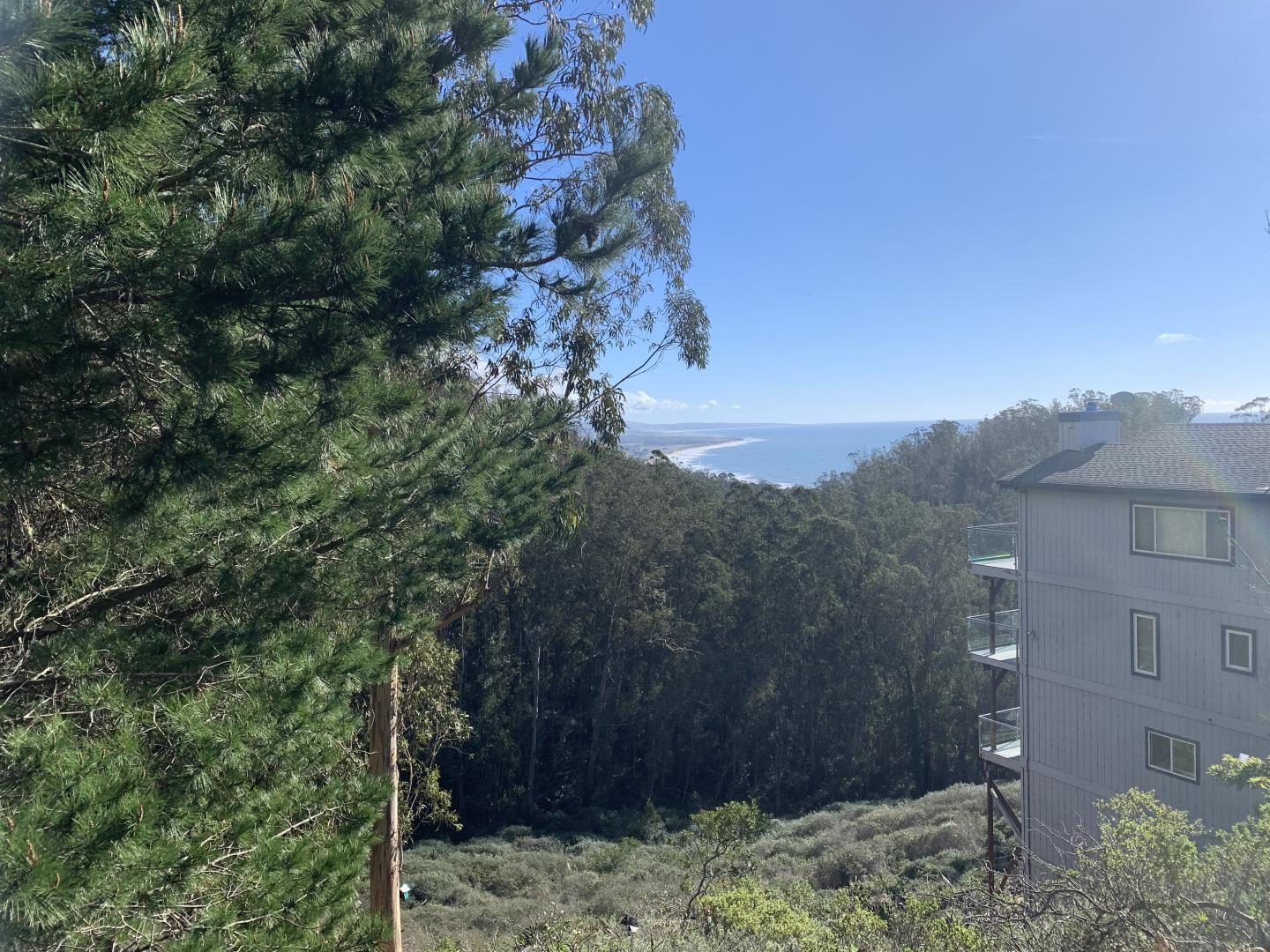 0 Dolphine Avenue, EL GRANADA, California 94018, ,Lots And Land,For Sale,Dolphine Avenue,40962388