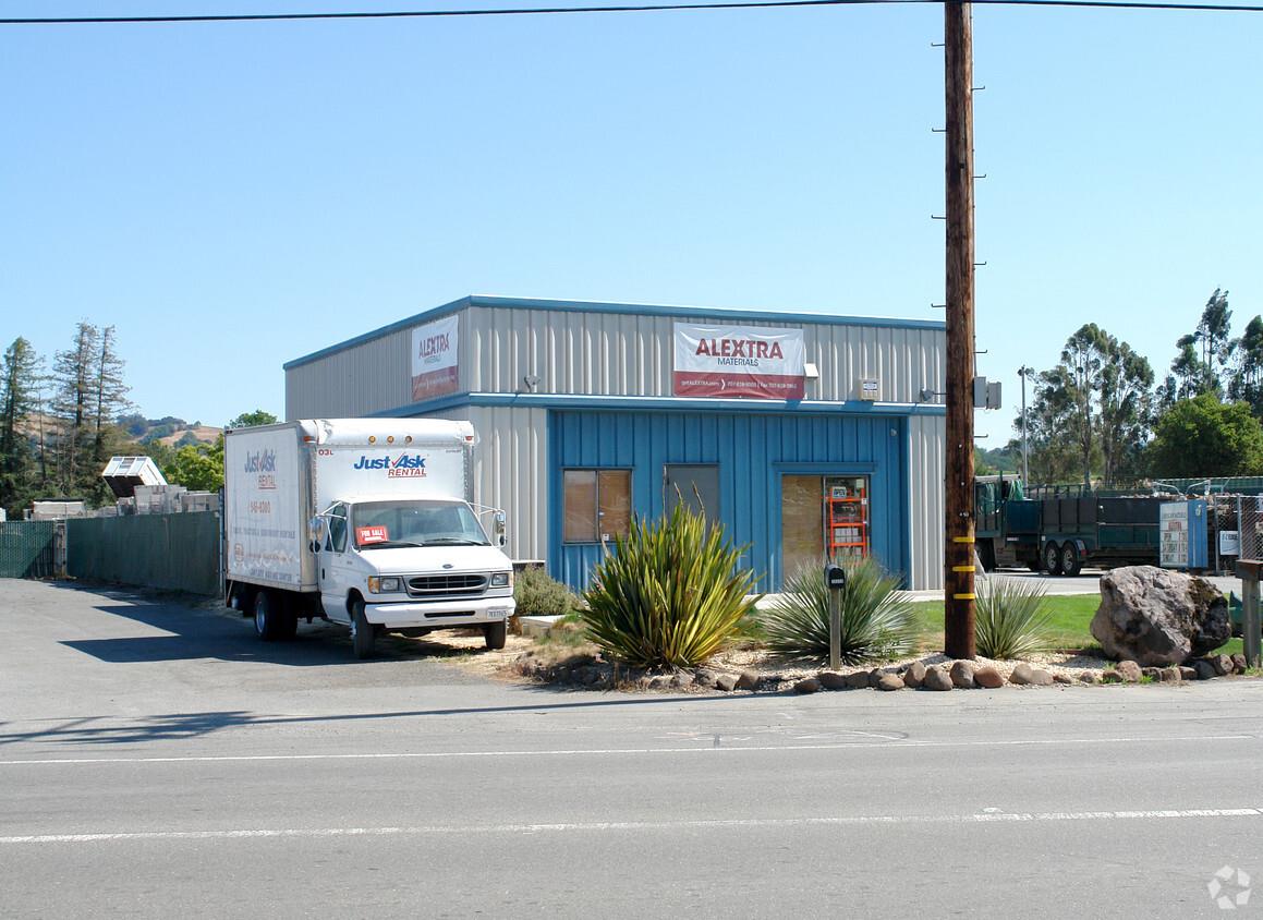 10346 Old Redwood Highway, WINDSOR, California 95492, ,Comm Industrial For Sale,For Sale,Old Redwood Highway,40962392