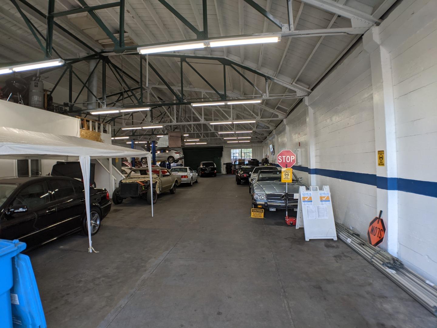 2001 Spring Street, REDWOOD CITY, California 94063, ,Comm Industrial For Sale,For Sale,Spring Street,40965791