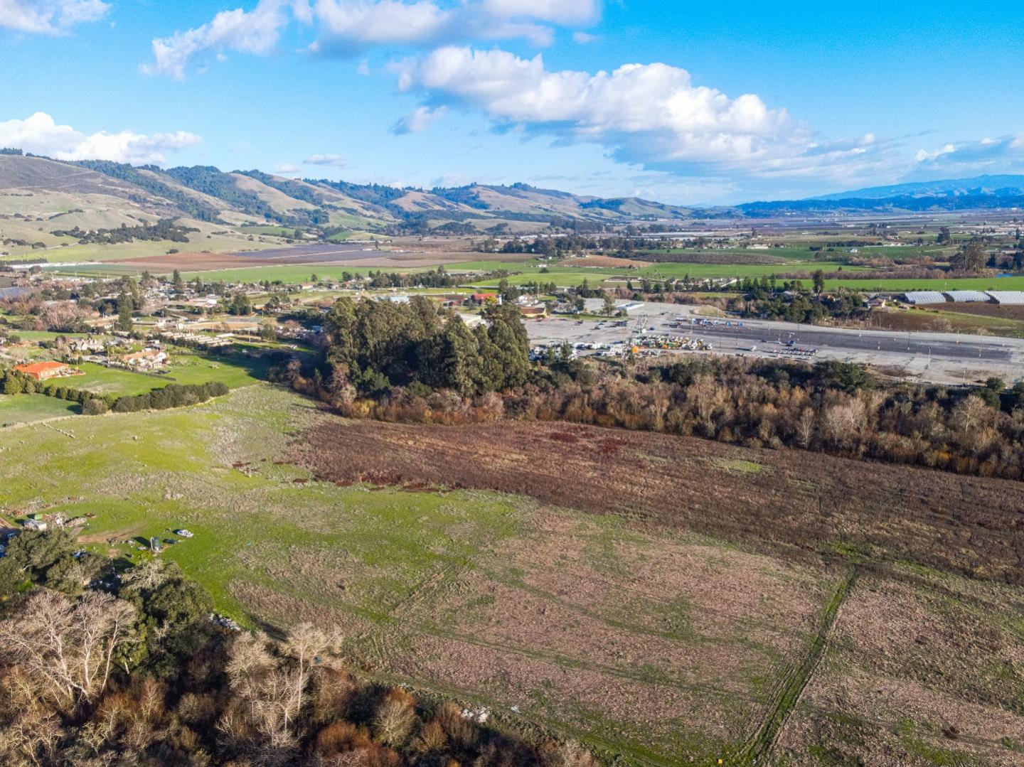 188 Whiting Road, WATSONVILLE, California 95076, ,Comm Lots And Land,For Sale,Whiting Road,40963243
