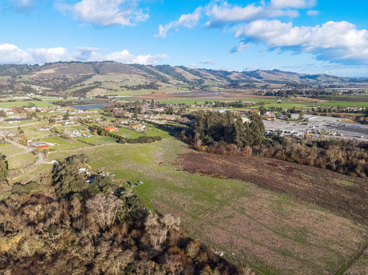 188 Whiting Road, WATSONVILLE, California 95076, ,Comm Lots And Land,For Sale,Whiting Road,40963243