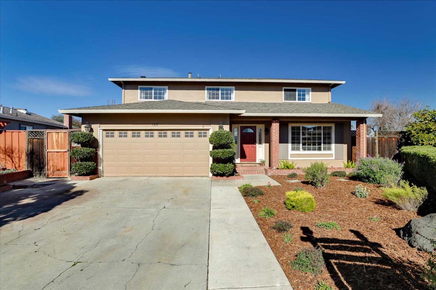 Detail Gallery Image 1 of 1 For 1377 Courtyard Dr, San Jose,  CA 95118 - 4 Beds | 2/1 Baths