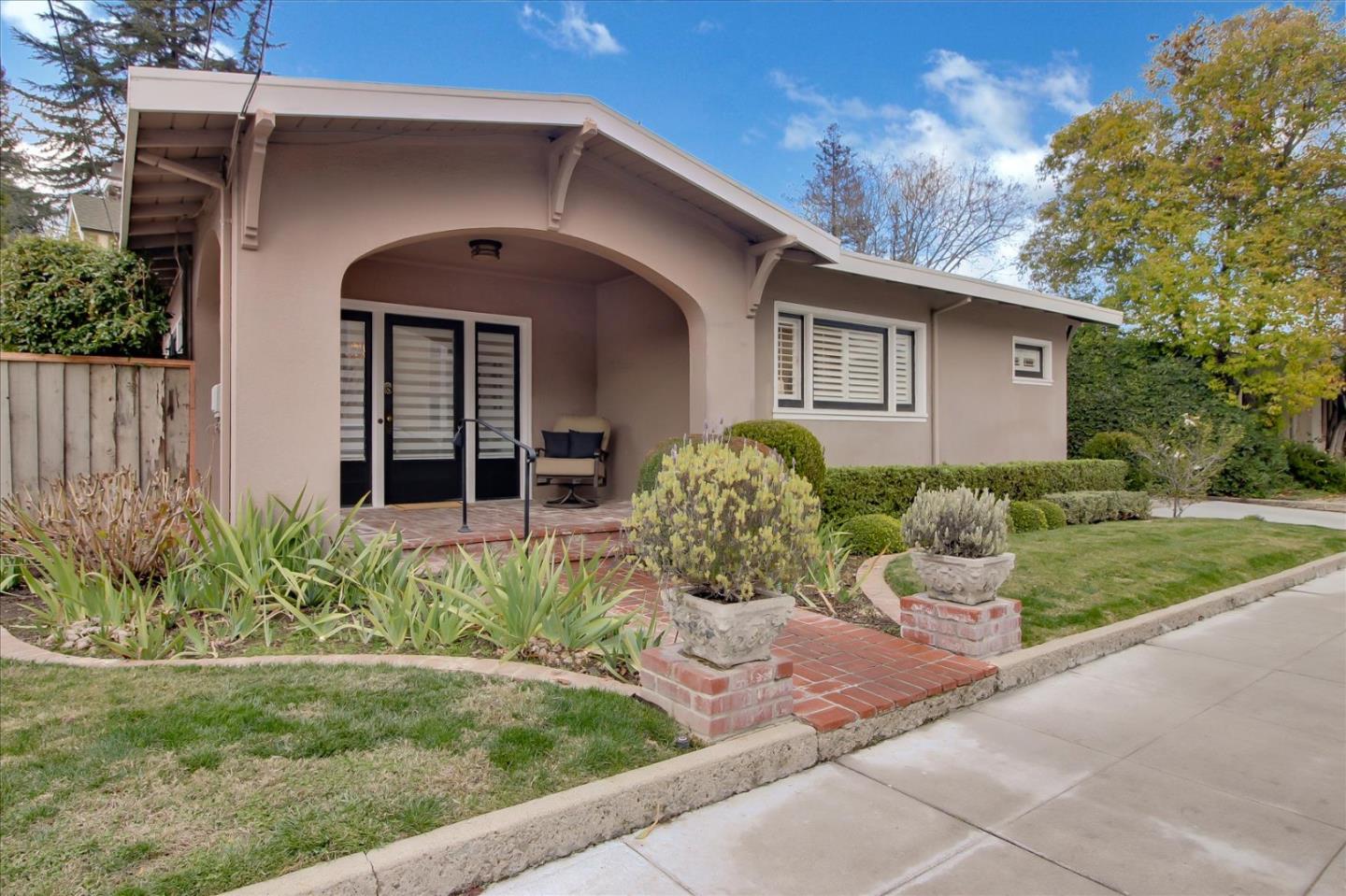 Detail Gallery Image 1 of 1 For 222 Nicholson Ave, Los Gatos,  CA 95030 - 2 Beds | 1 Baths