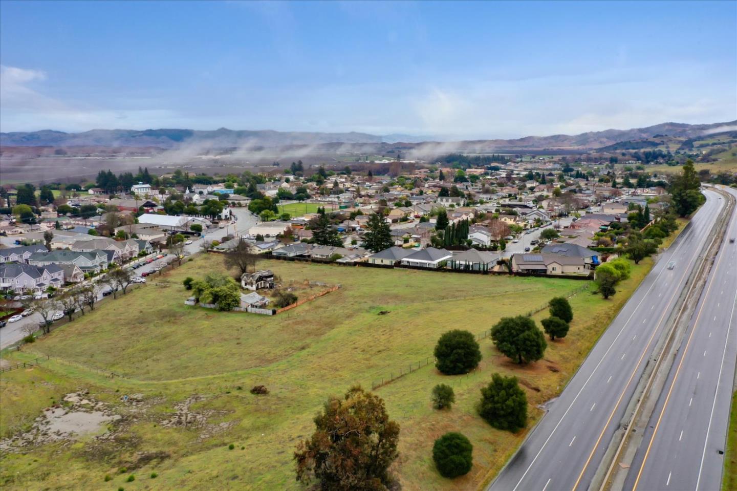 70 Muckelemi Street, SAN JUAN BAUTISTA, California 95045, ,Comm Lots And Land,For Sale,Muckelemi Street,40963072
