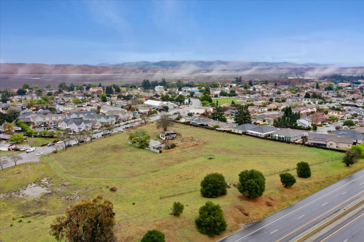 70 Muckelemi Street, SAN JUAN BAUTISTA, California 95045, ,Comm Lots And Land,For Sale,Muckelemi Street,40963072