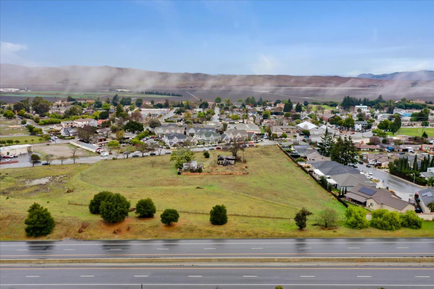 70 Muckelemi Street, SAN JUAN BAUTISTA, California 95045, ,Comm Lots And Land,For Sale,Muckelemi Street,40963072