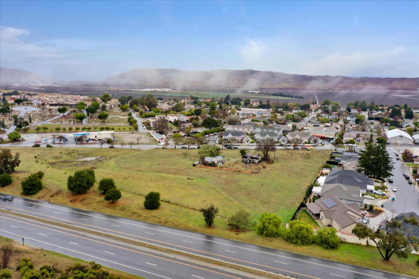 70 Muckelemi Street, SAN JUAN BAUTISTA, California 95045, ,Comm Lots And Land,For Sale,Muckelemi Street,40963072