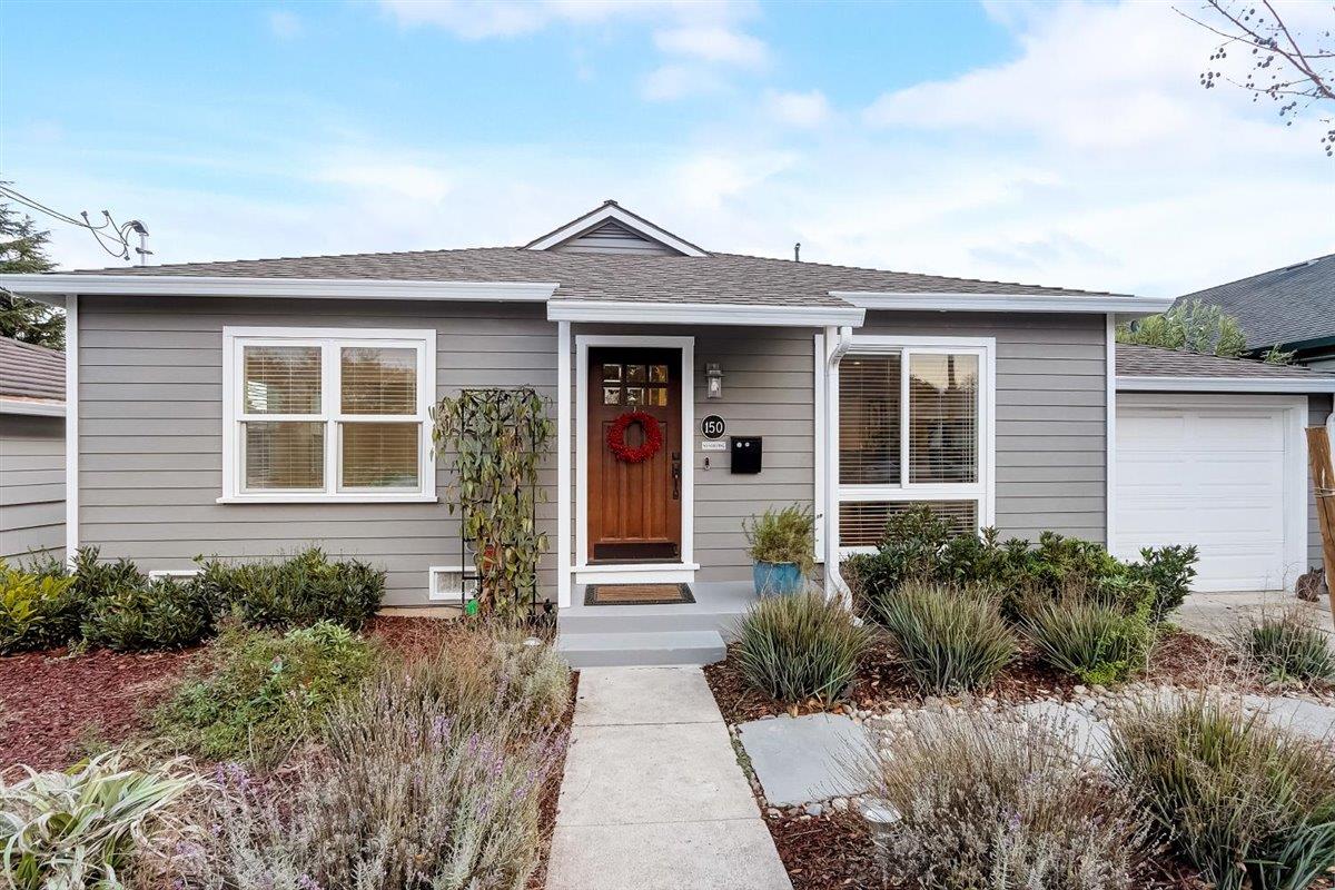 Detail Gallery Image 1 of 1 For 150 S Pastoria Ave, Sunnyvale,  CA 94086 - 3 Beds | 2/1 Baths