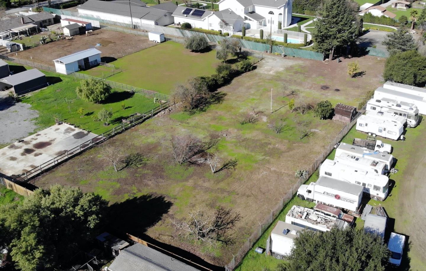 13450 Colony Ave, San Martin, CA 95046 Beds Baths (Sold