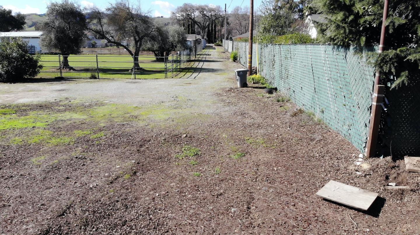 13450 Colony Avenue, SAN MARTIN, California 95046, ,Lots And Land,For Sale,Colony Avenue,40963105