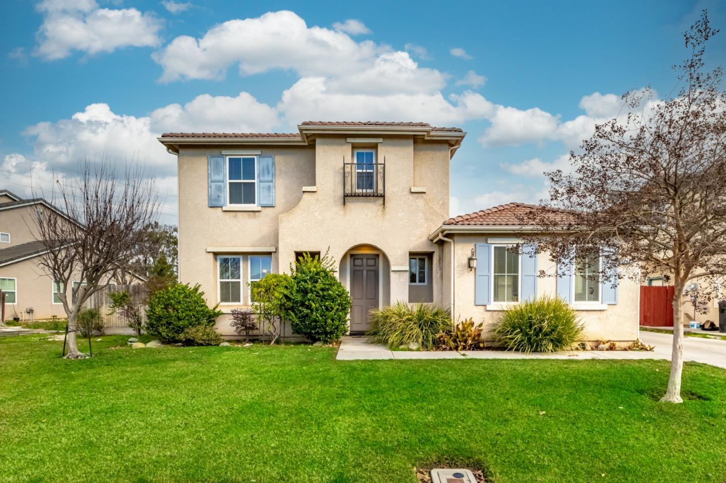 Detail Gallery Image 1 of 1 For 2038 Shasta Dr, Atwater,  CA 95301 - 4 Beds | 2/1 Baths