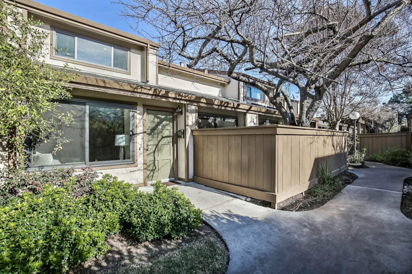 49 Showers Dr L473, Mountain View, CA 94040 3 Beds 2/1 Baths (Sold