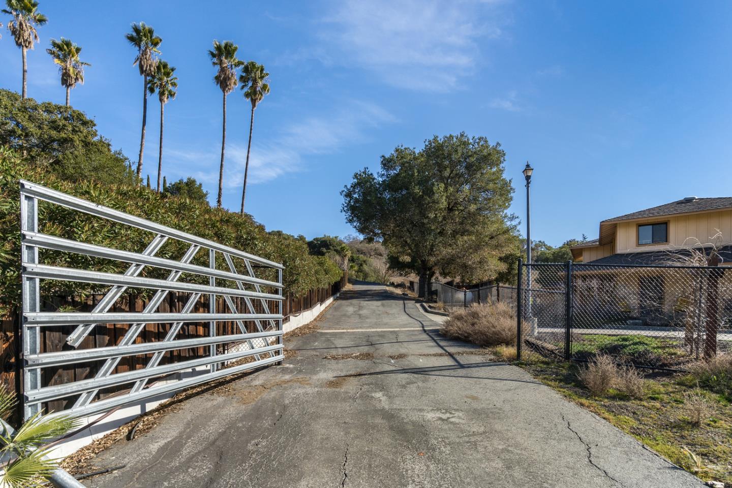 0 View Oaks Way, SAN JOSE, California 95120, ,Lots And Land,For Sale,View Oaks Way,40964897