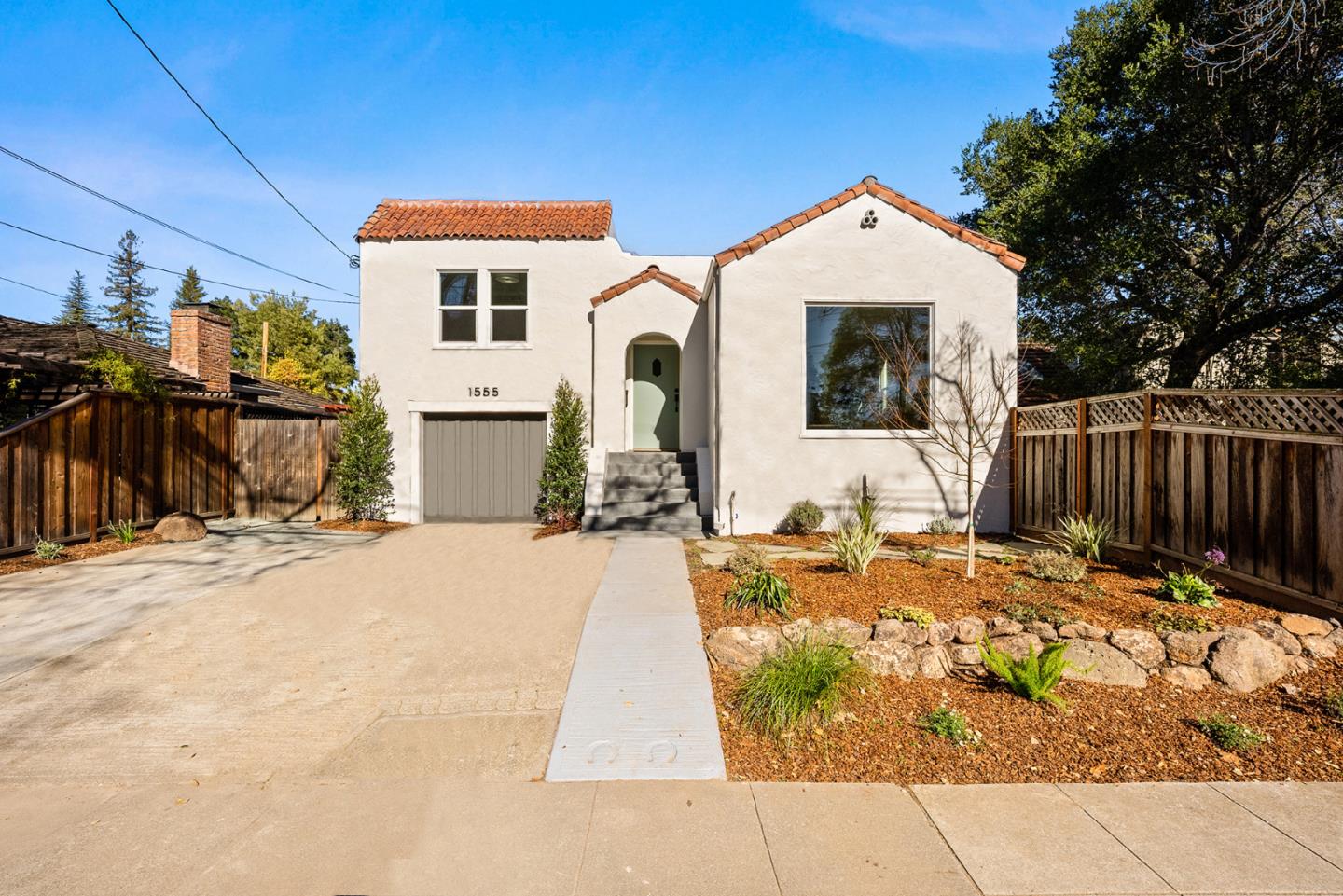 1555 Alma St, Palo Alto, CA 94301 3 Beds 1 Baths (Sold