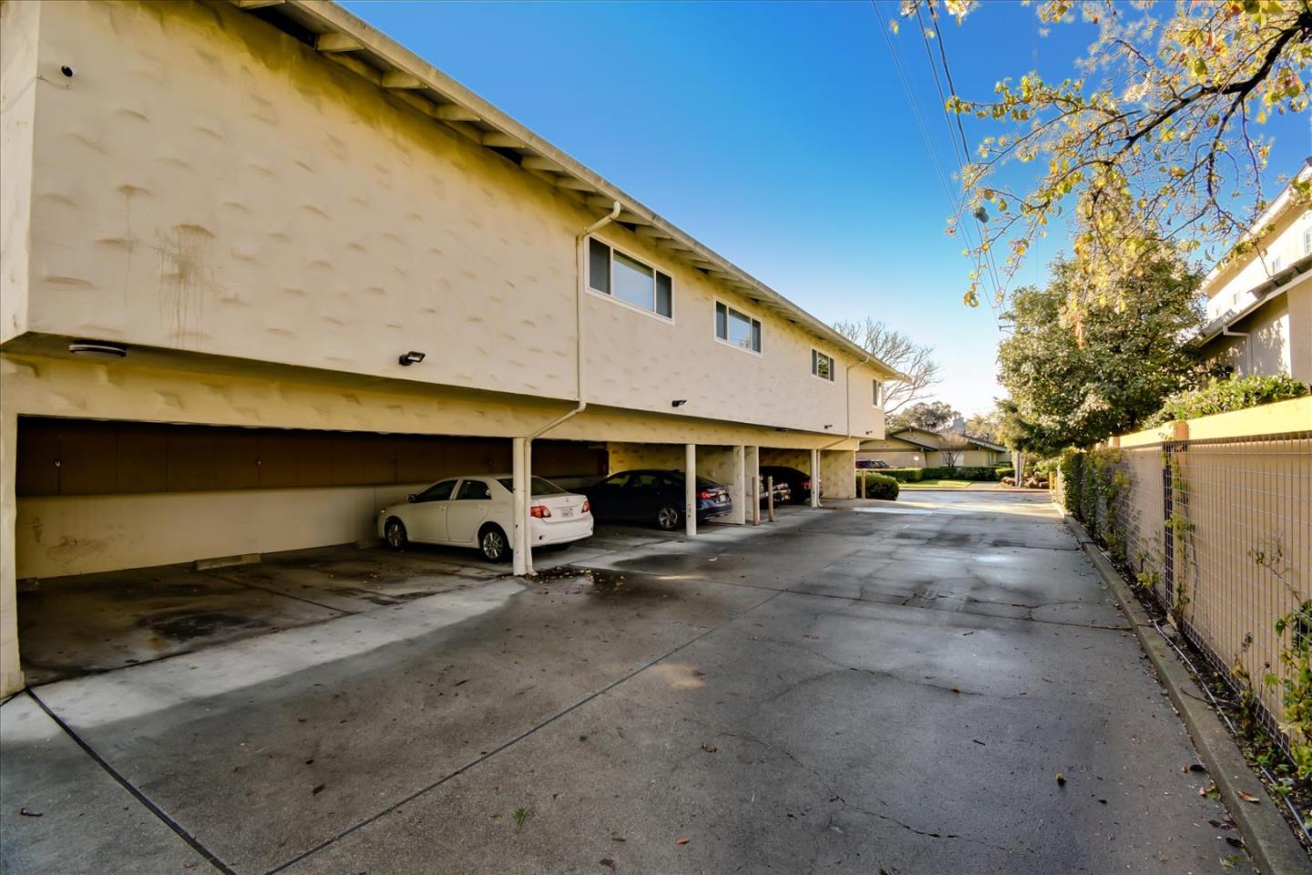 199 Acalanes Drive, SUNNYVALE, California 94086, ,Comm Ri Multi-units 5+,For Sale,Acalanes Drive,ML81828945