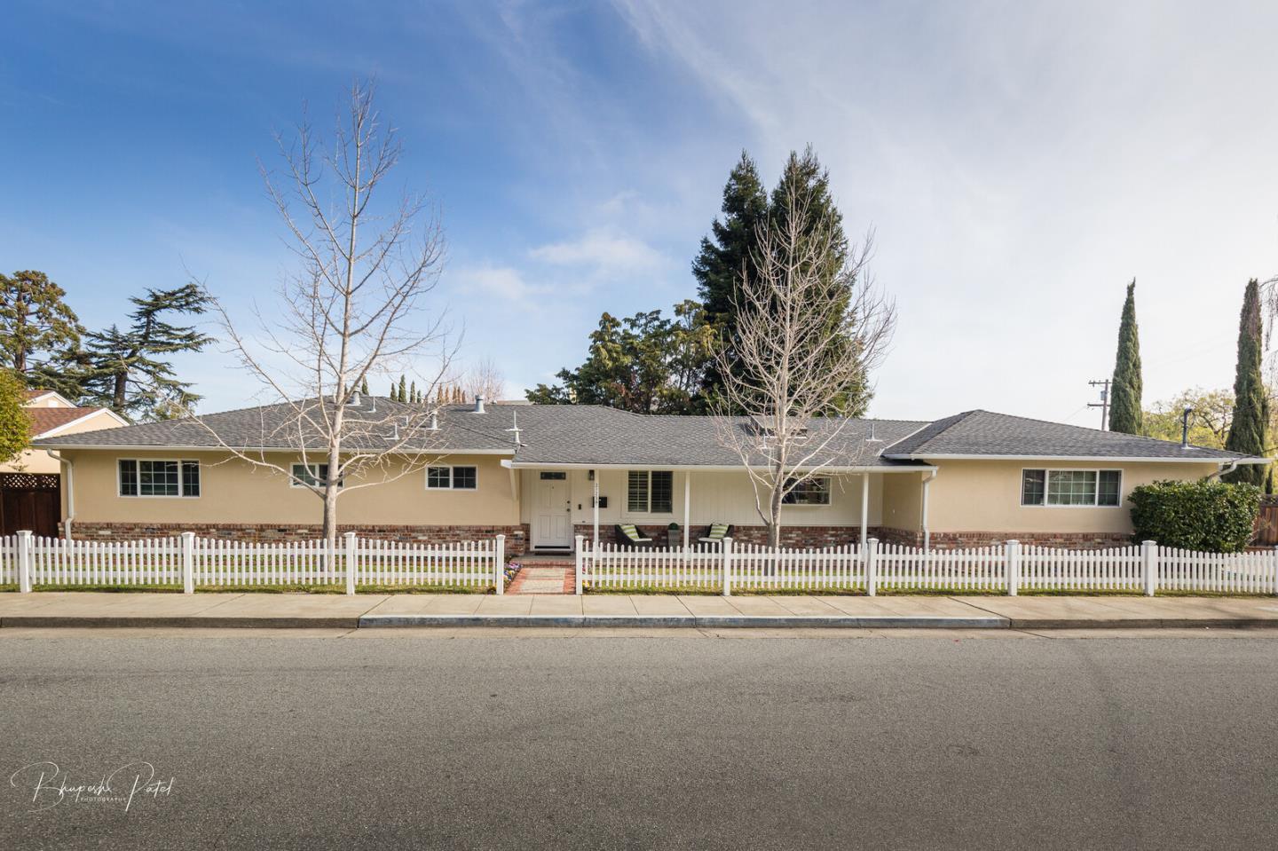 Detail Gallery Image 1 of 1 For 2125 Stratford Way, San Mateo,  CA 94403 - 3 Beds | 2 Baths