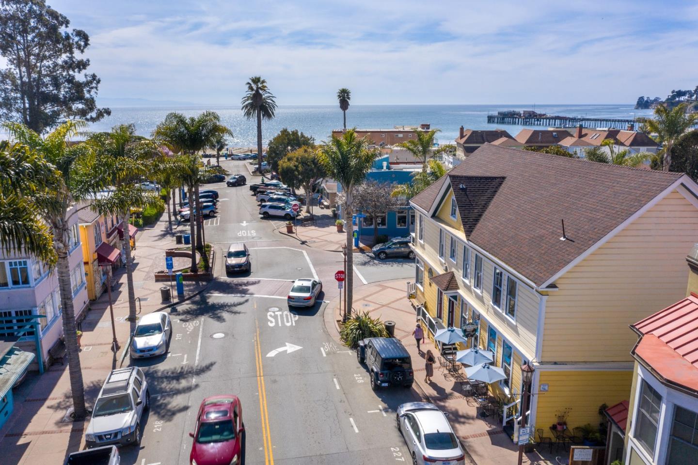 201 Monterey Avenue, CAPITOLA, California 95010, ,Comm Ri Multi-units 5+,For Sale,Monterey Avenue,ML81829249