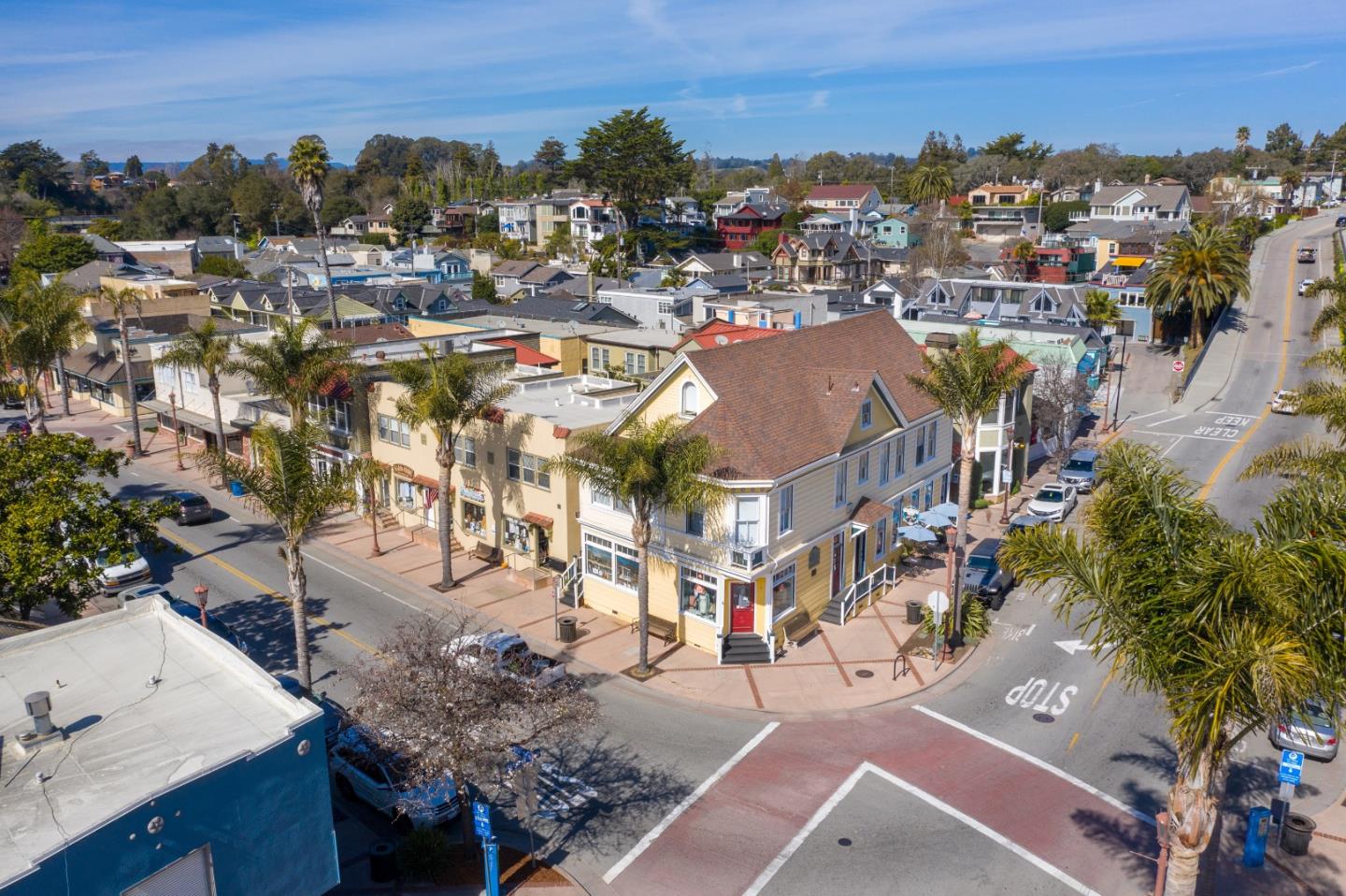 201 Monterey Avenue, CAPITOLA, California 95010, ,Comm Ri Multi-units 5+,For Sale,Monterey Avenue,ML81829249