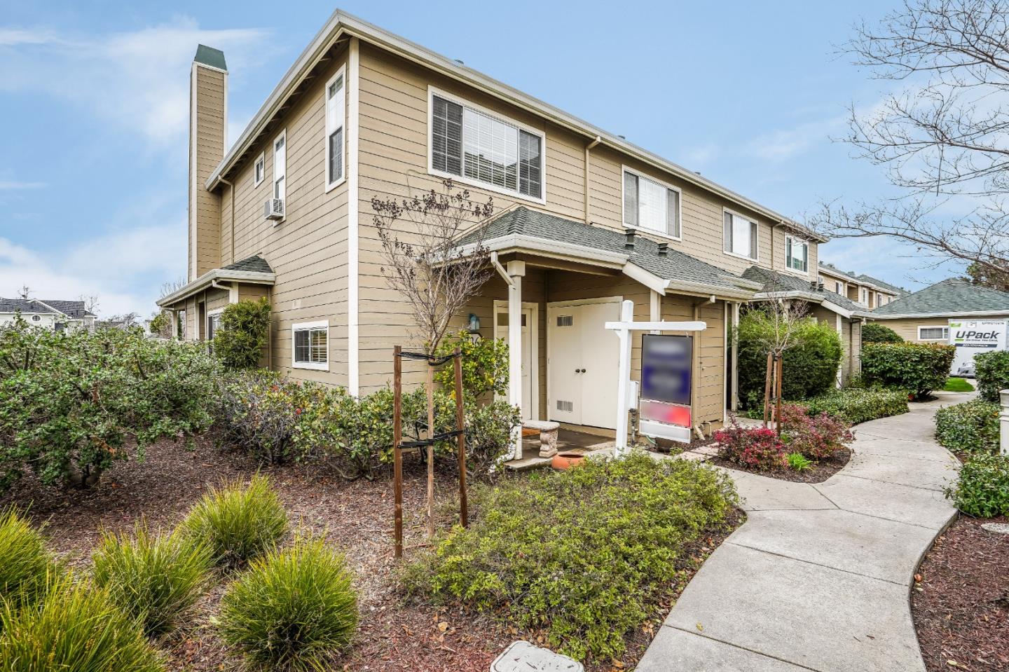 Detail Gallery Image 1 of 1 For 336 Treasure Island Dr, Belmont,  CA 94002 - 2 Beds | 1/1 Baths