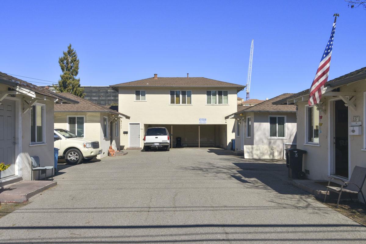 825 Adams Street, REDWOOD CITY, California 94061, ,Comm Ri Multi-units 5+,For Sale,Adams Street,ML81829488