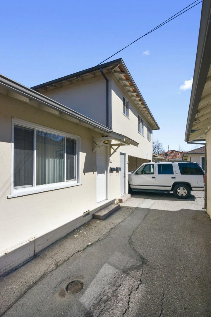 825 Adams Street, REDWOOD CITY, California 94061, ,Comm Ri Multi-units 5+,For Sale,Adams Street,ML81829488