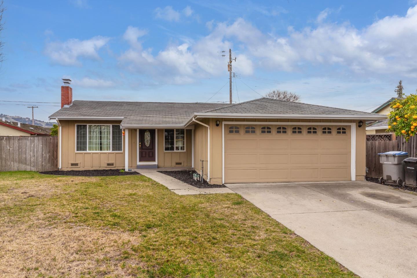 586 Yurok Ct, San Jose, CA 95123 3 Beds 2 Baths (Sold) ML81829587