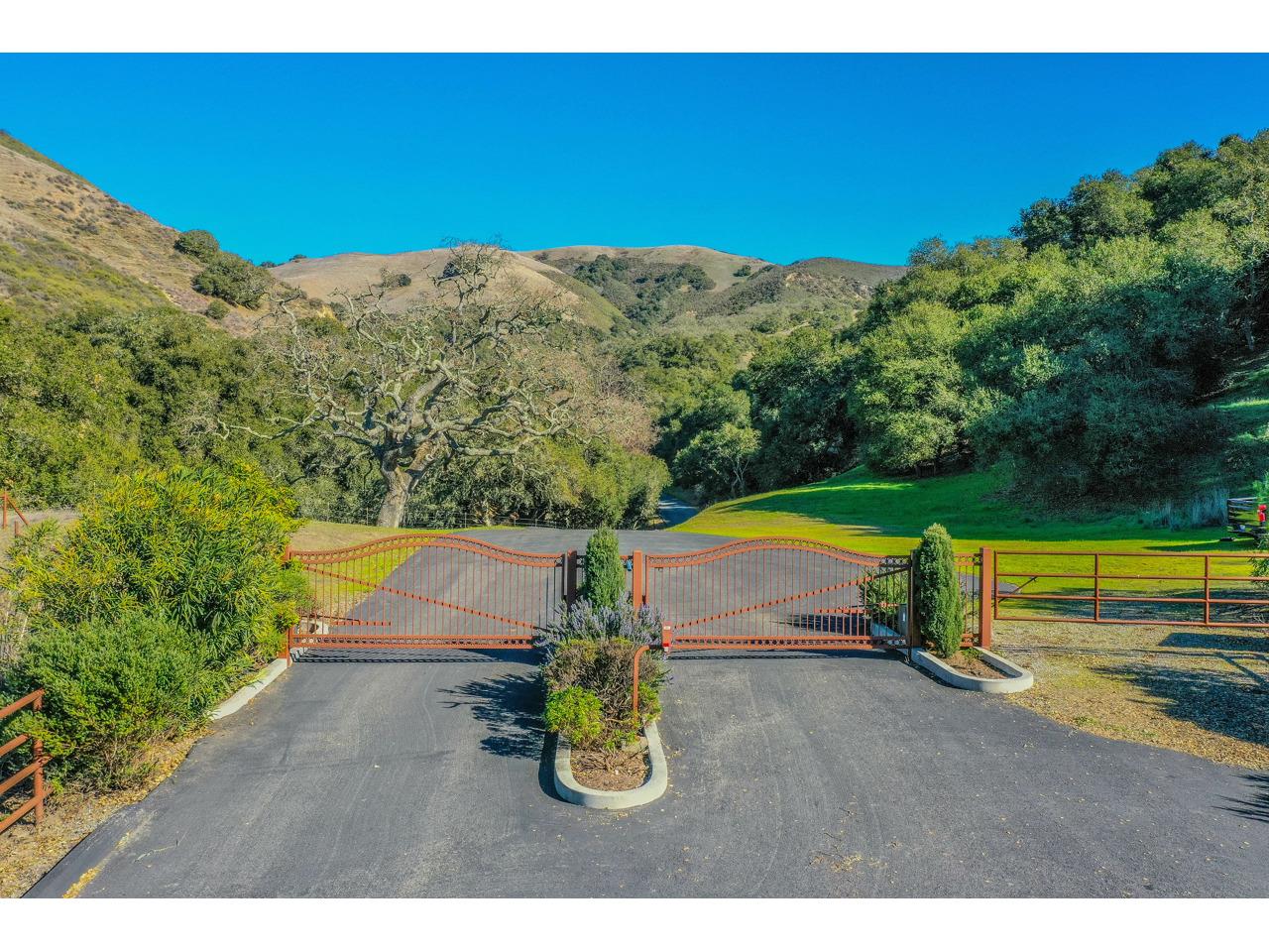 389 San Benancio Rd, Salinas, CA 93908 Beds Baths (Expired