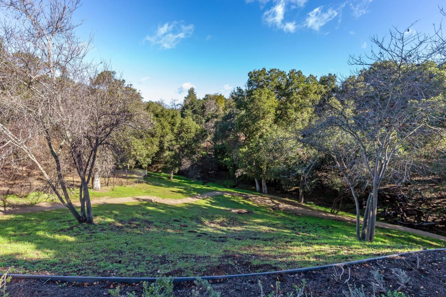 27600 Edgerton Rd, Los Altos Hills, CA 94022 4 Beds 4 Baths