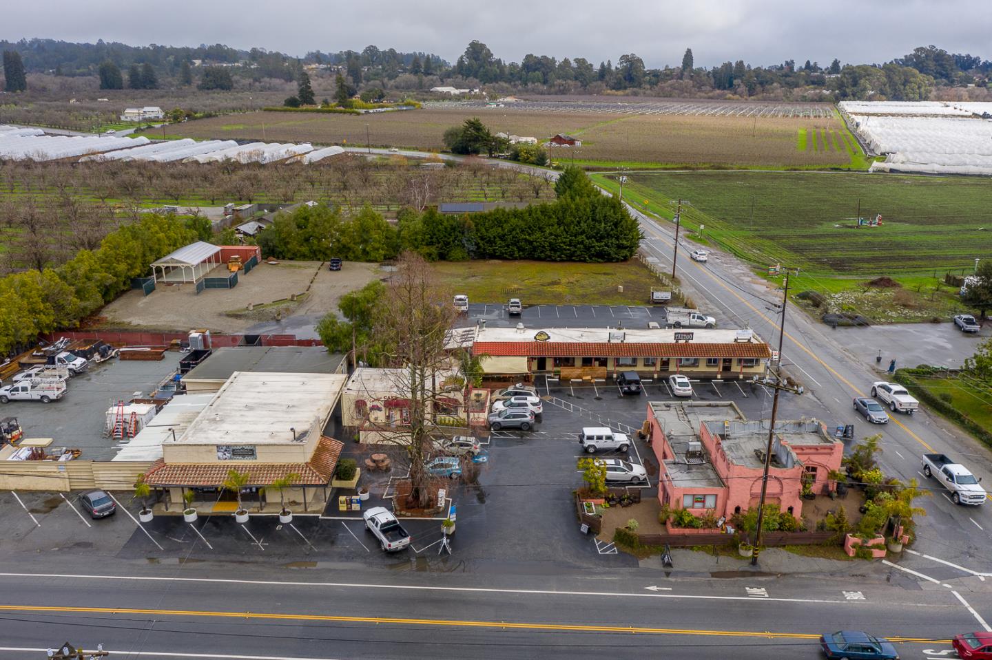 2904 Freedom Boulevard, WATSONVILLE, California 95076, ,Comm Industrial For Sale,For Sale,Freedom Boulevard,40963298