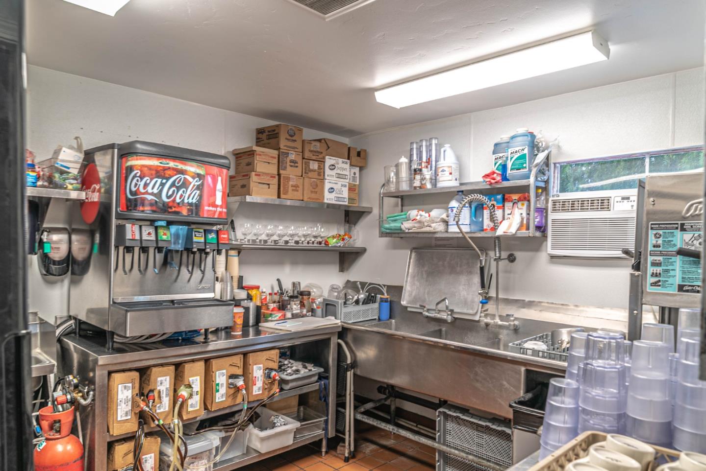 2904 Freedom Boulevard, WATSONVILLE, California 95076, ,Comm Industrial For Sale,For Sale,Freedom Boulevard,40963298