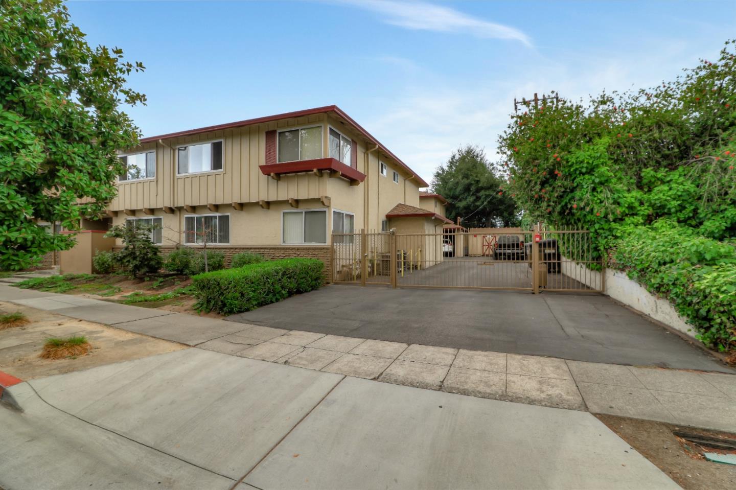 1605 Ottawa Court, SUNNYVALE, California 94087, ,Comm Ri Multi-units 5+,For Sale,Ottawa Court,ML81830143