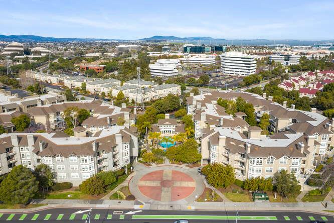 Detail Gallery Image 1 of 1 For 880 Meridian Bay Ln #315,  Foster City,  CA 94404 - 2 Beds | 2 Baths