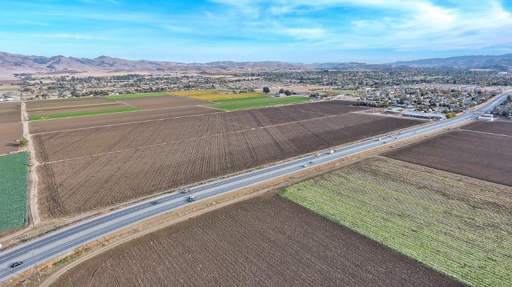 671 Mccloskey Road, HOLLISTER, California 95023, ,Lots And Land,For Sale,Mccloskey Road,40963417