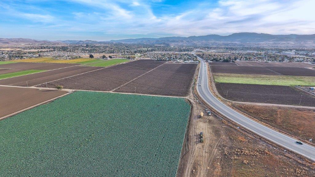 671 Mccloskey Road, HOLLISTER, California 95023, ,Lots And Land,For Sale,Mccloskey Road,40963417