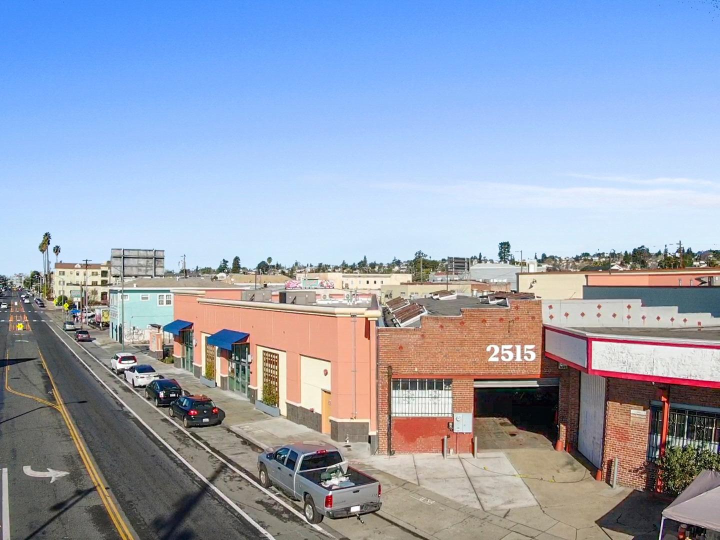 2515 Seminary Avenue, OAKLAND, California 94605, ,Comm Industrial For Sale,For Sale,Seminary Avenue,40963439