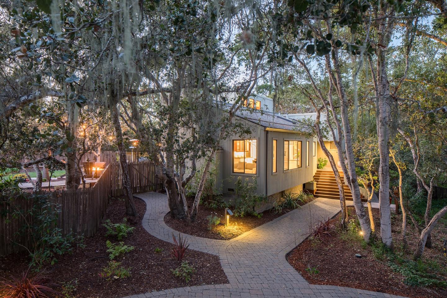 1443 Deer Flat Rd, Monterey, CA 93940 5 Beds 3/1 Baths (Sold