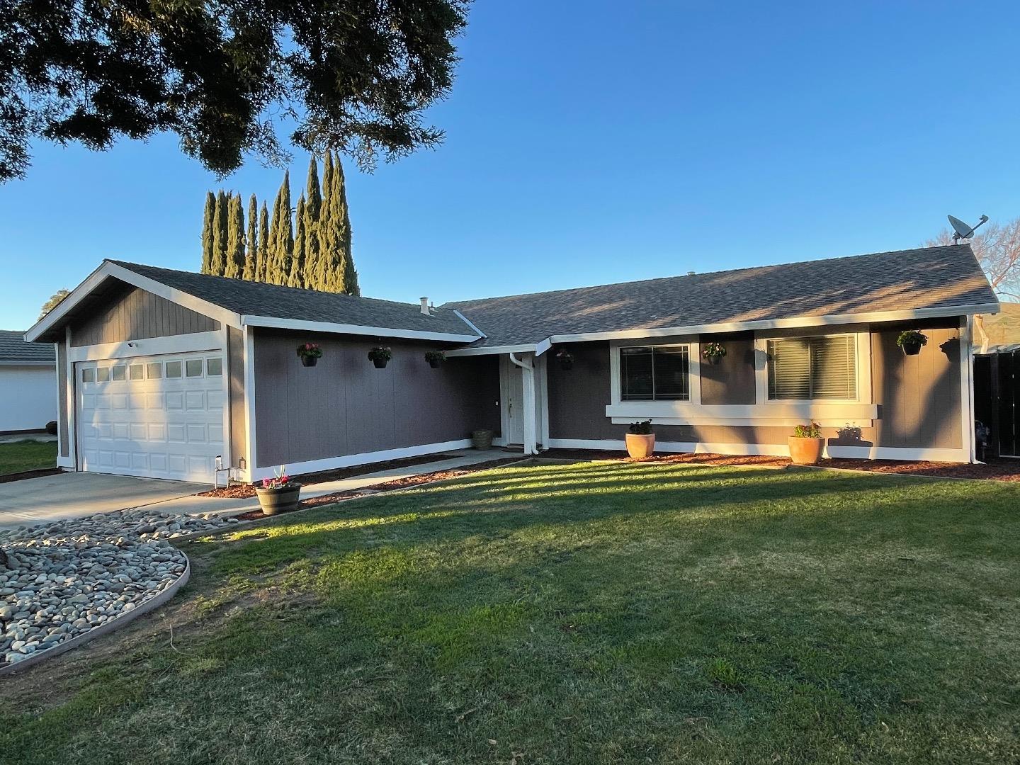 7166 via Corona, San Jose, CA 95139 - 3 Beds | 2 Baths (Sold