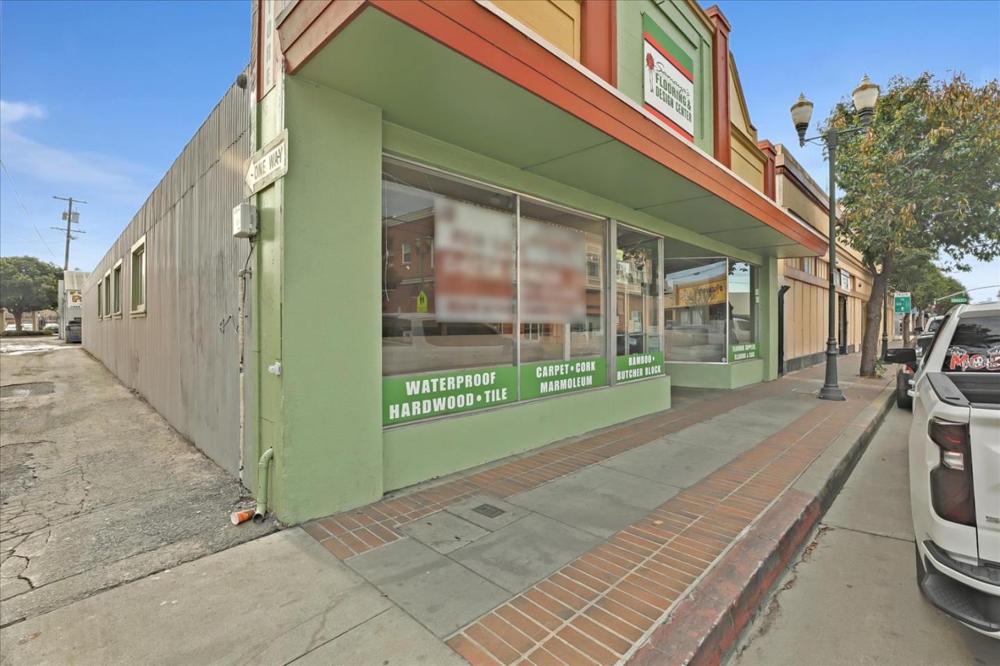 14 Lake Avenue, WATSONVILLE, California 95076, ,Comm Industrial For Sale,For Sale,Lake Avenue,40963456